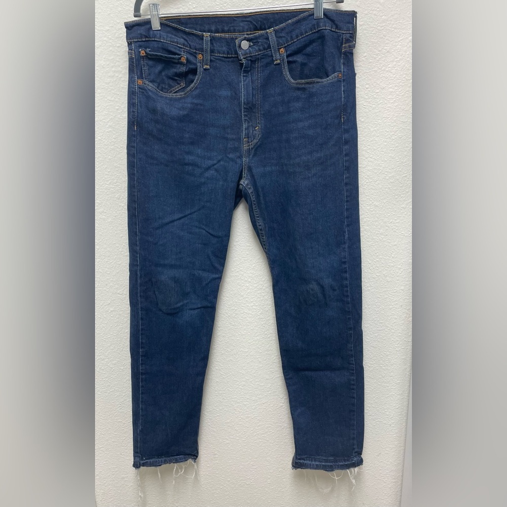 Levi’s Custom Distressed Men’s Dark Denim Jeans 36 x 32